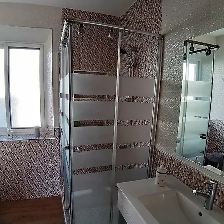 Modern Family Flat *